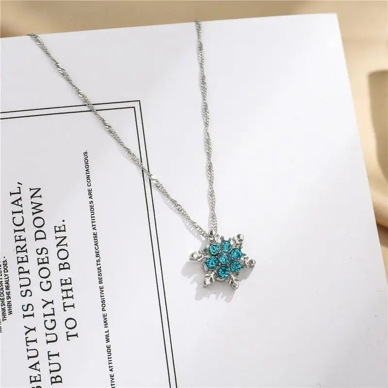 Collier flocon Reine des Neiges