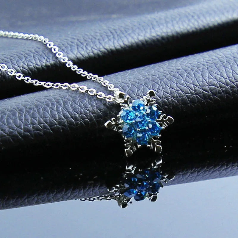 Collier flocon Reine des Neiges