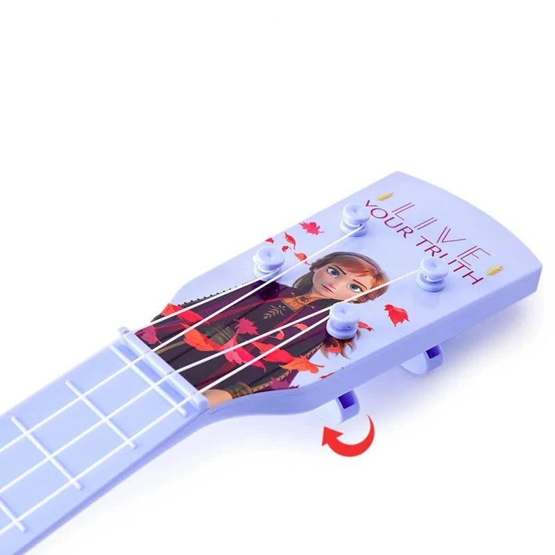 Guitare Reine des Neiges