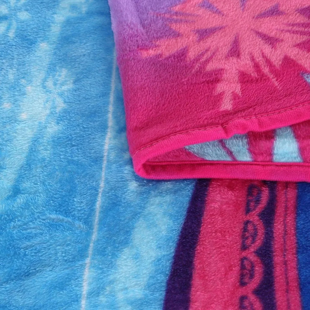 Plaid Elsa et Anna Reine des Neiges